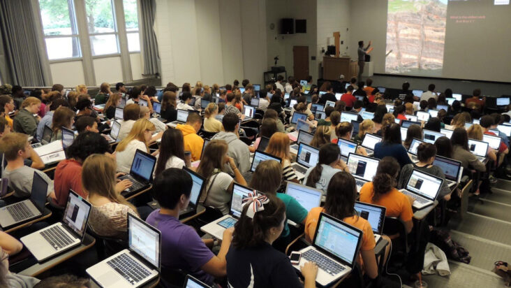 Bootcamp Nedir? Yeni Başlayanlar İçin Detaylı Rehber